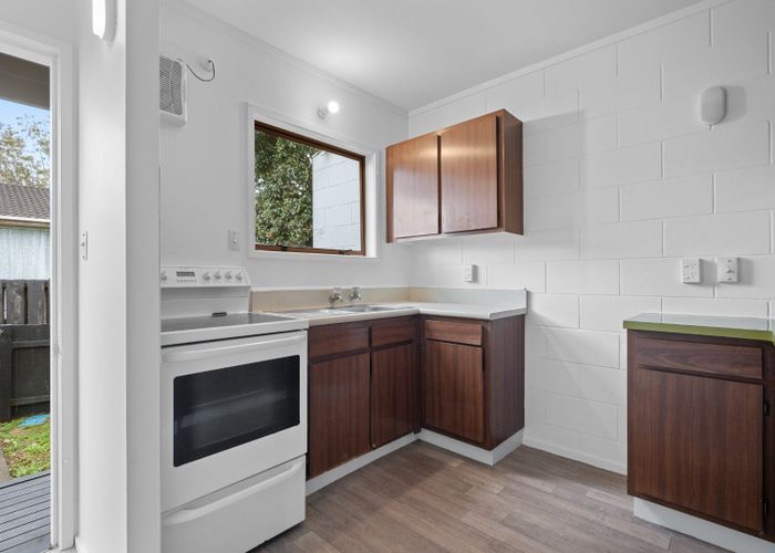  at 4/25-A Vine Street, Mangere East, Manukau City, Auckland