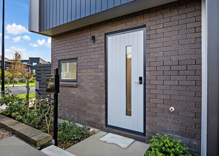  at 1/107 Selo Street, Glen Eden, Waitakere City, Auckland