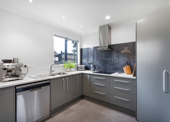  at 4 Langwell Place, Papakowhai, Porirua
