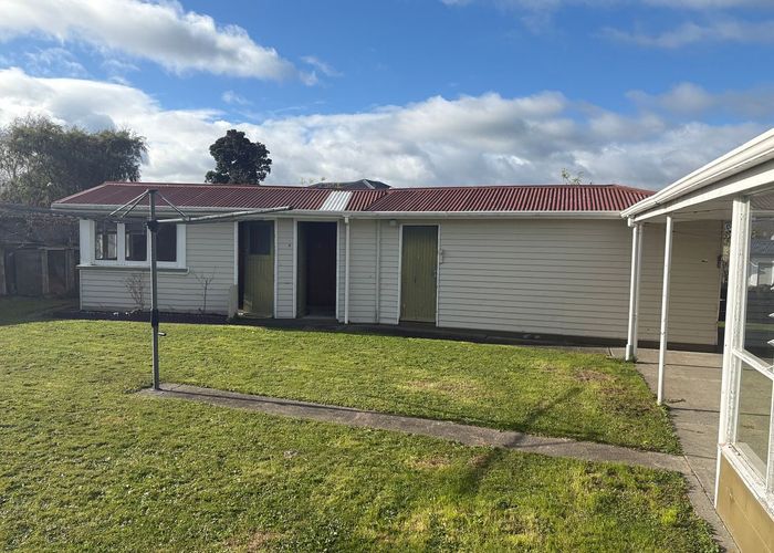  at 17 Haggitt Street, Feilding, Manawatu, Manawatu / Whanganui