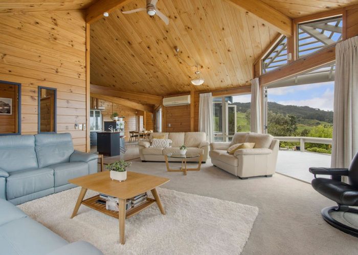  at 320 Lindemann Road, Katikati