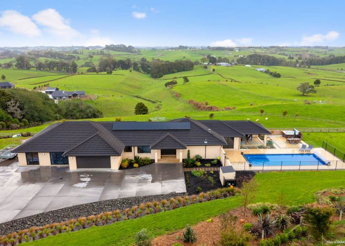  at 4 Donald Gavin WAY, Paerata, Pukekohe