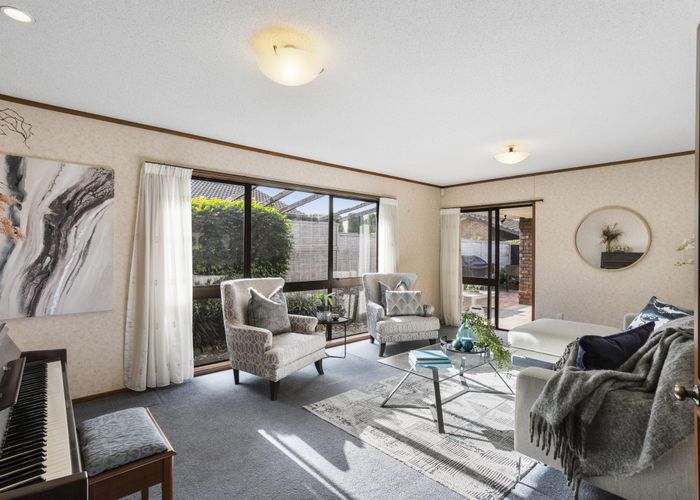  at 63 Glenmore Road, Sunnyhills, Manukau City, Auckland