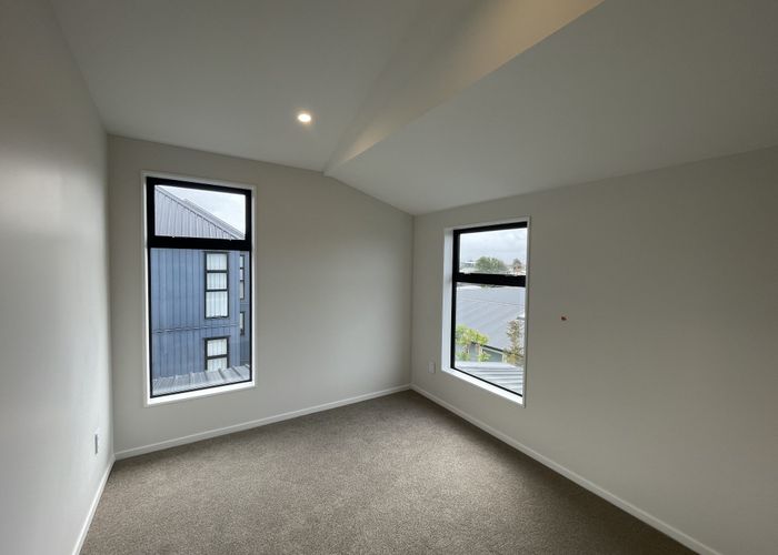  at 44 Montgomery Avenue, Belmont, Auckland