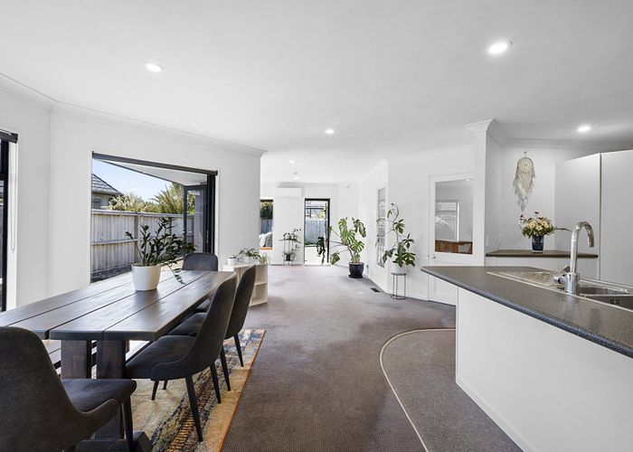  at 16 Karina Road, Merrilands, New Plymouth, Taranaki