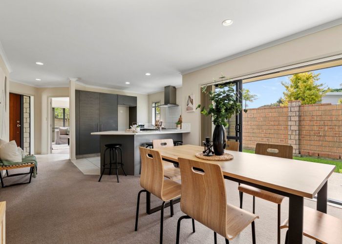  at 5/100 Millers Road, Brookfield, Tauranga