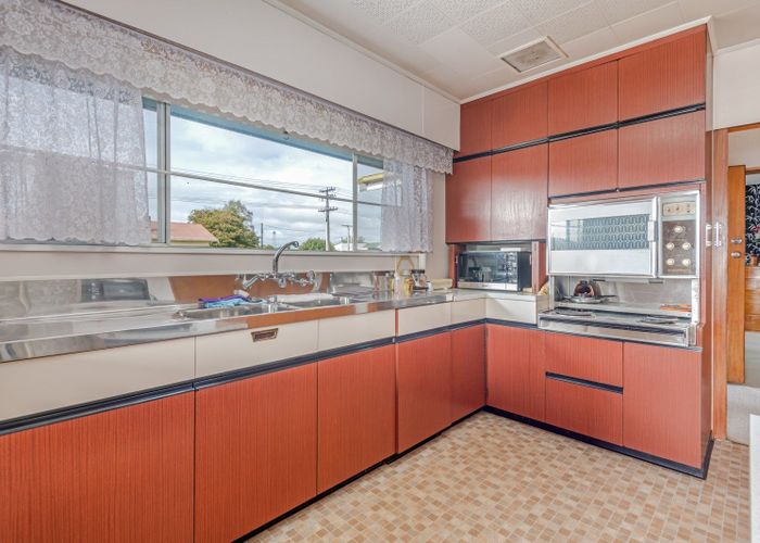  at 12 Tararua Street, Pahiatua