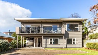  at 2/7 Pipi Street, Two Mile Bay, Taupo