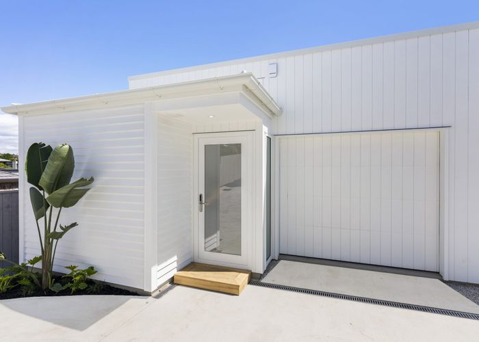  at 281B East Coast Road, Mairangi Bay, North Shore City, Auckland