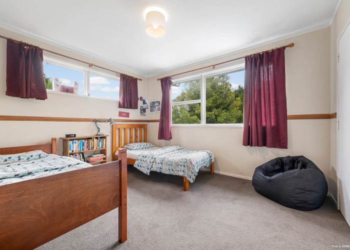  at 83 Rosier Road, Glen Eden, Auckland
