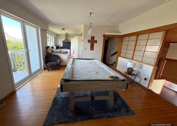  at 5 Auld Street, Torbay, North Shore City, Auckland