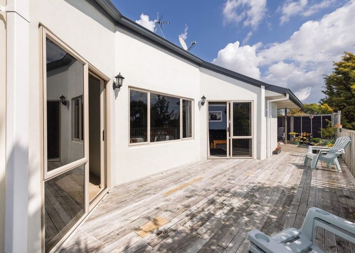  at 6A Pamir Place, Welcome Bay, Tauranga, Bay Of Plenty