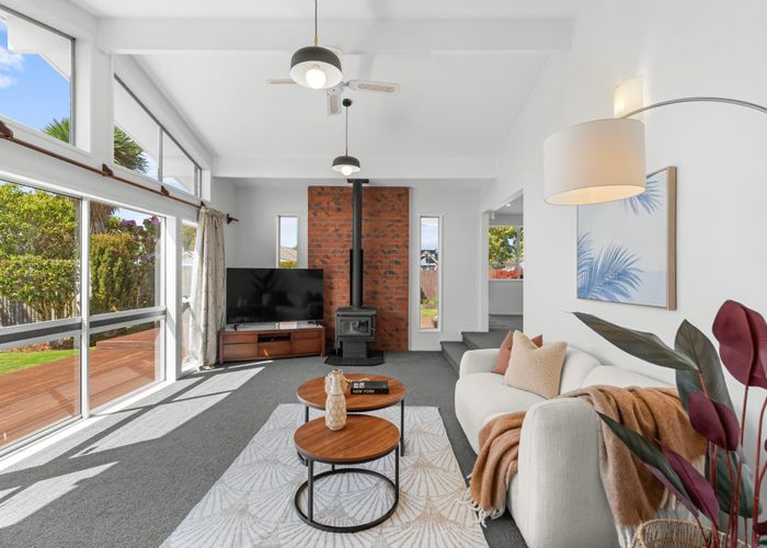  at 11A Wyatt Place, Avonhead, Christchurch City, Canterbury