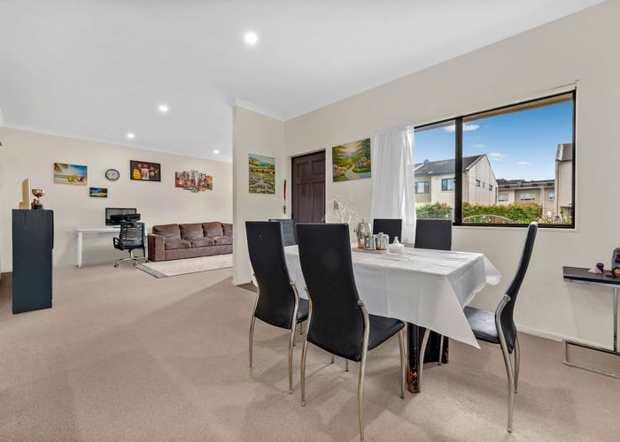  at 23 Triumph Road, Flat Bush, Manukau City, Auckland