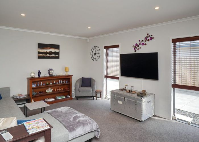  at 112A Breezes Road, Avondale, Christchurch