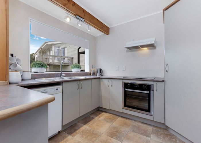  at 2/9 Choice Avenue, Henderson, Waitakere City, Auckland