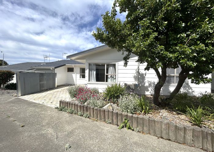  at 2/17 Ranfurly Street, Tamatea, Napier, Hawke's Bay