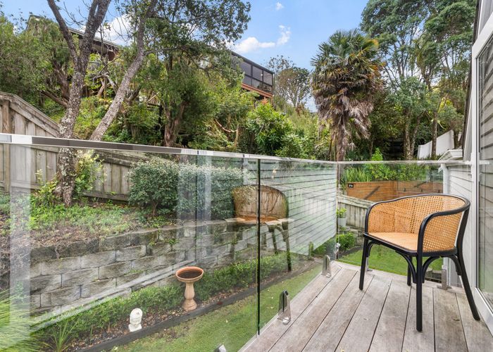  at 1/21 Rangitoto Terrace, Milford, North Shore City, Auckland