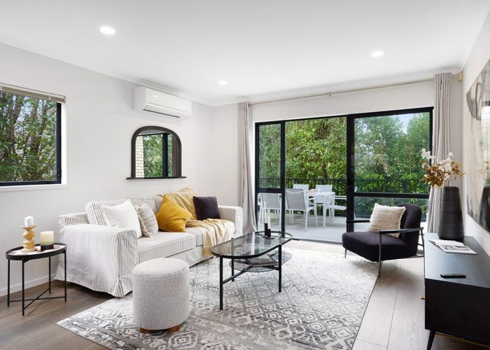  at 15/55 Verbena Road, Birkdale, North Shore City, Auckland