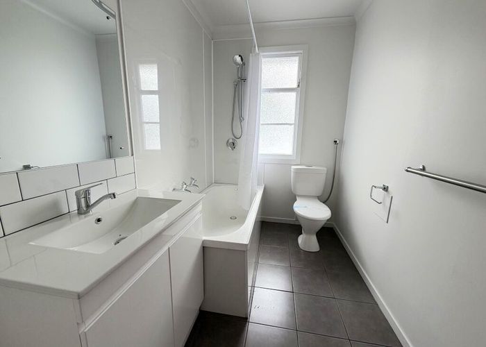  at 539a Featherston Street, Roslyn, Palmerston North, Manawatu / Whanganui