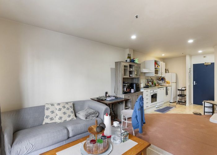  at 307/120 Courtenay Place, Te Aro, Wellington, Wellington