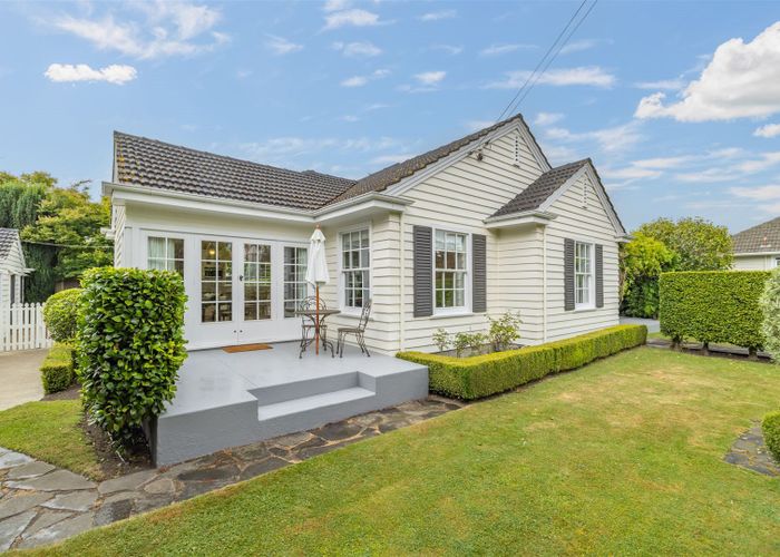 at 10 Joyce Crescent, Ilam, Christchurch