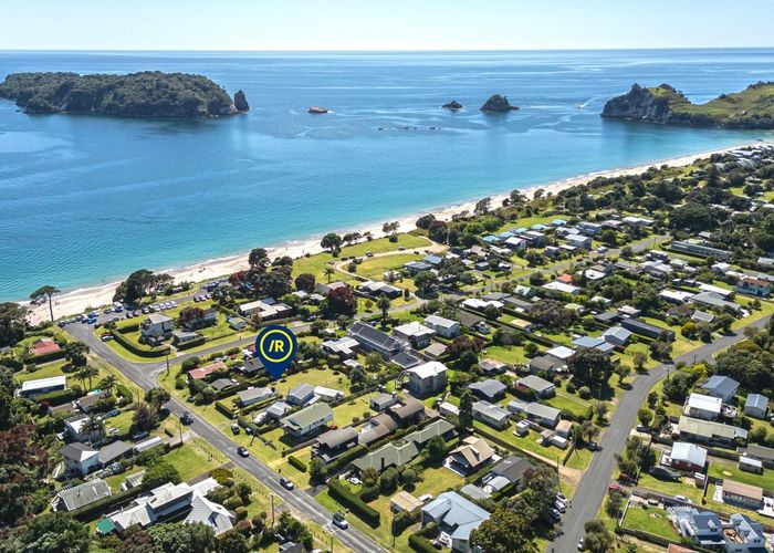  at 11 Hahei Beach Road, Hahei, Thames-Coromandel, Waikato