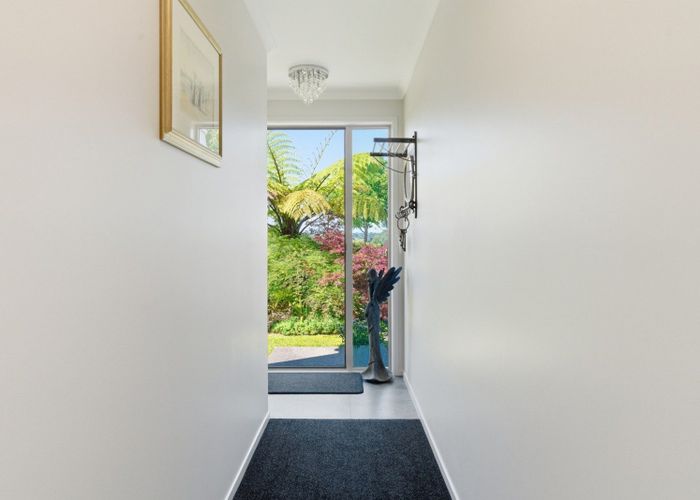  at 1 Hanlow Place, Pyes Pa, Tauranga, Bay Of Plenty