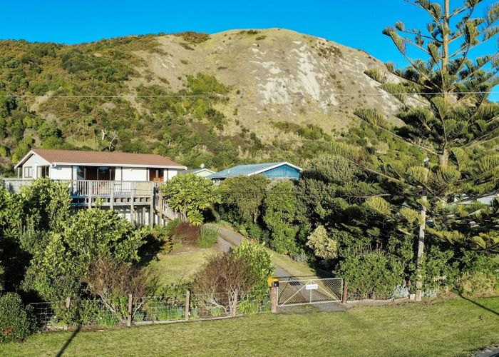  at 33 Kuku Avenue, Māhia