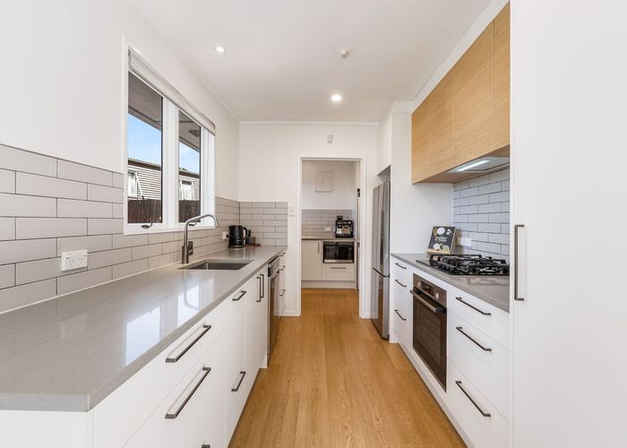  at 84 Helena Street, Massey, Waitakere City, Auckland