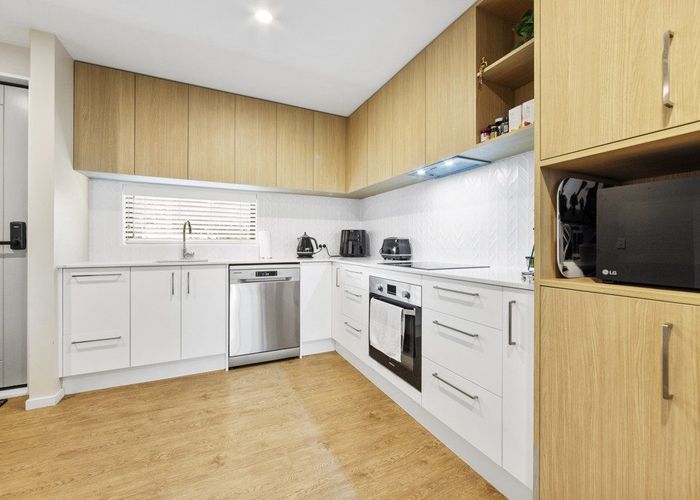  at 4/27 Bartlett Street, Riccarton, Christchurch City, Canterbury