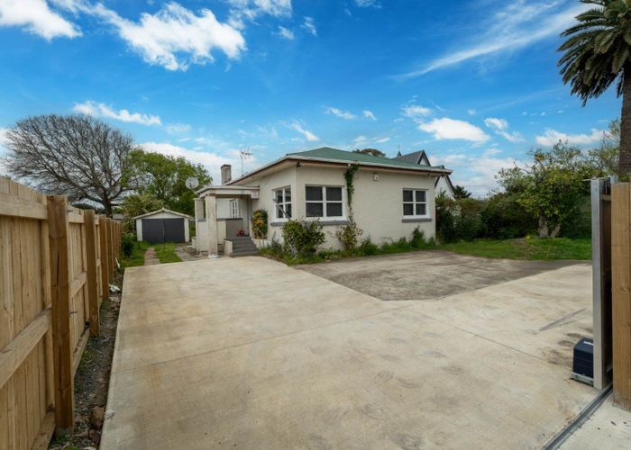  at 332 Massey Road, Mangere East, Manukau City, Auckland
