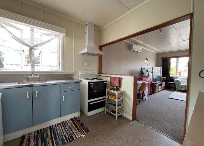  at 16 Nelson Street, Hamilton East, Hamilton, Waikato