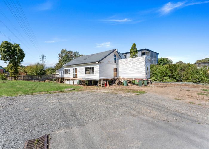  at 95A Gray Avenue, Mangere East, Auckland
