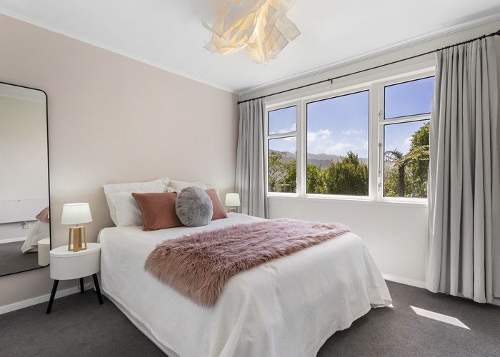  at 39 Taylor Terrace, Tawa, Wellington, Wellington