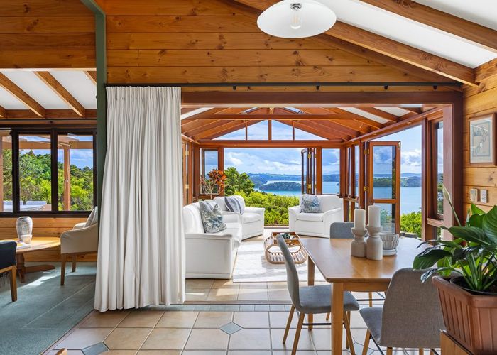  at 70 Ngarewa Drive, Mahurangi West, Warkworth