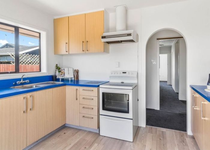  at 400A Bower Av, Parklands, Christchurch City, Canterbury