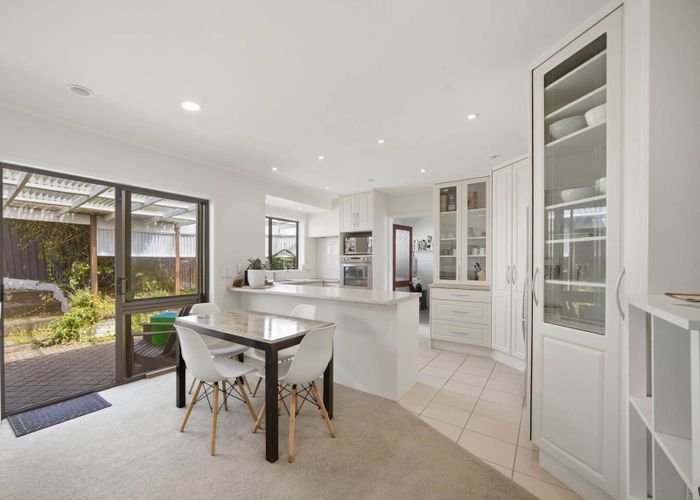  at 21 Palliser Lane, Browns Bay, North Shore City, Auckland