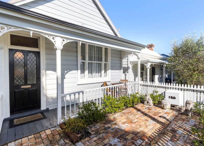  at 218 Richmond Road, Grey Lynn, Auckland
