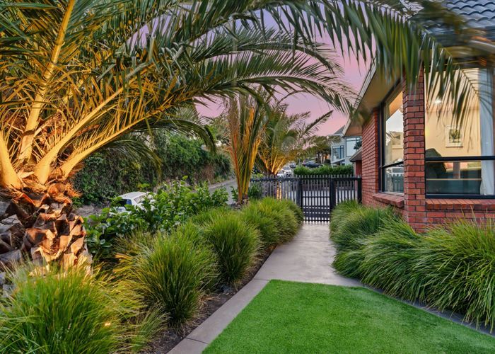  at 7 Smugglers Cove, Sumner, Christchurch City, Canterbury