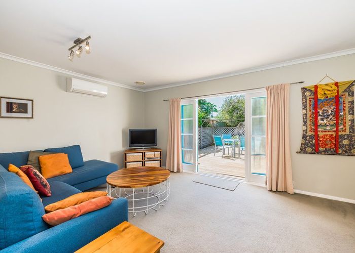  at 37 Hillcrest Road, Raumati South, Kapiti Coast, Wellington