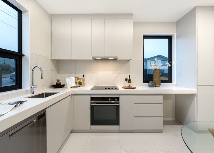  at 54E Royal View Road, Te Atatu South, Waitakere City, Auckland