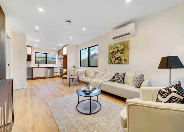  at Lot 2/511 Massey Road, Mangere, Manukau City, Auckland