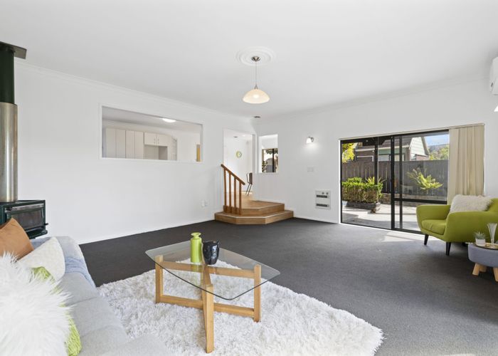  at 1/16 Dalmahoy Place, Wattle Downs, Manukau City, Auckland