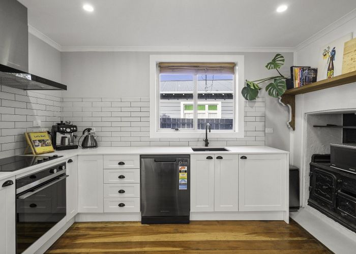  at 76 Cook Street, Hamilton East, Hamilton, Waikato