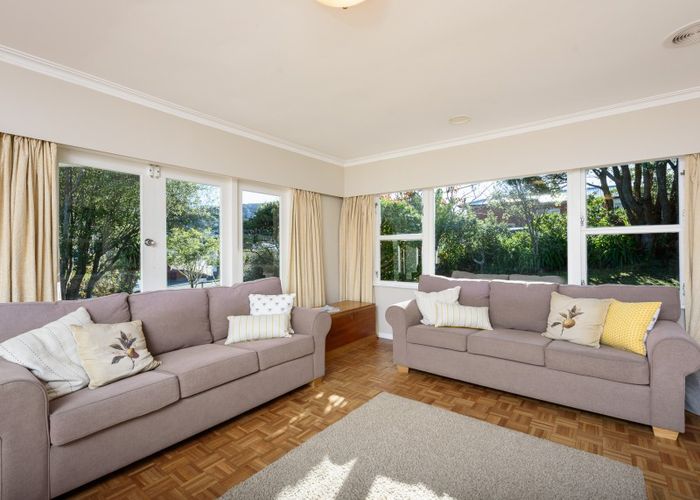  at 5 Norwich Street, Wadestown, Wellington