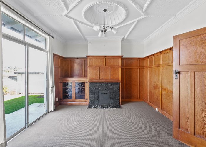 at 14 Mangorei Road, Strandon, New Plymouth