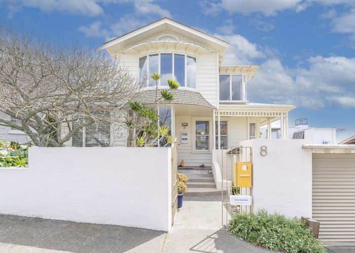  at 2/8 Amiria Street, Saint Marys Bay, Auckland
