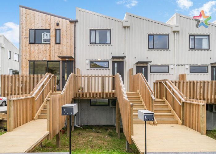  at 6/6 Makara Road, Karori, Wellington, Wellington