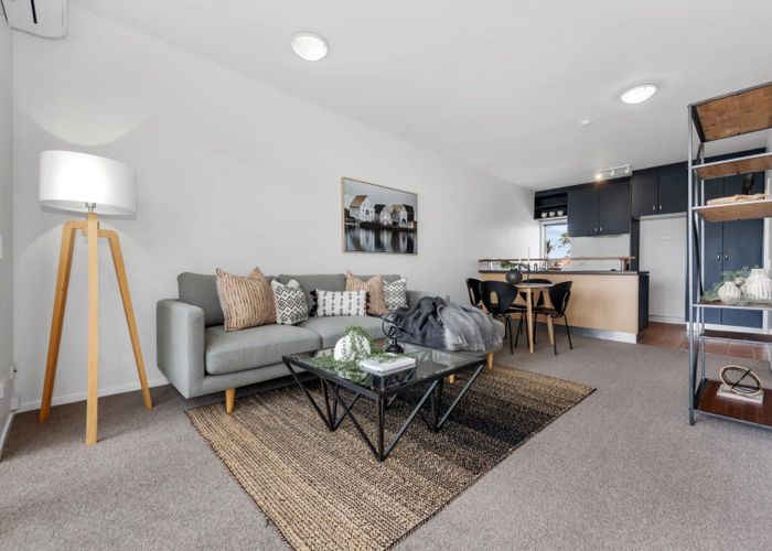  at 7/29  Haven Drive, East Tamaki, Manukau City, Auckland